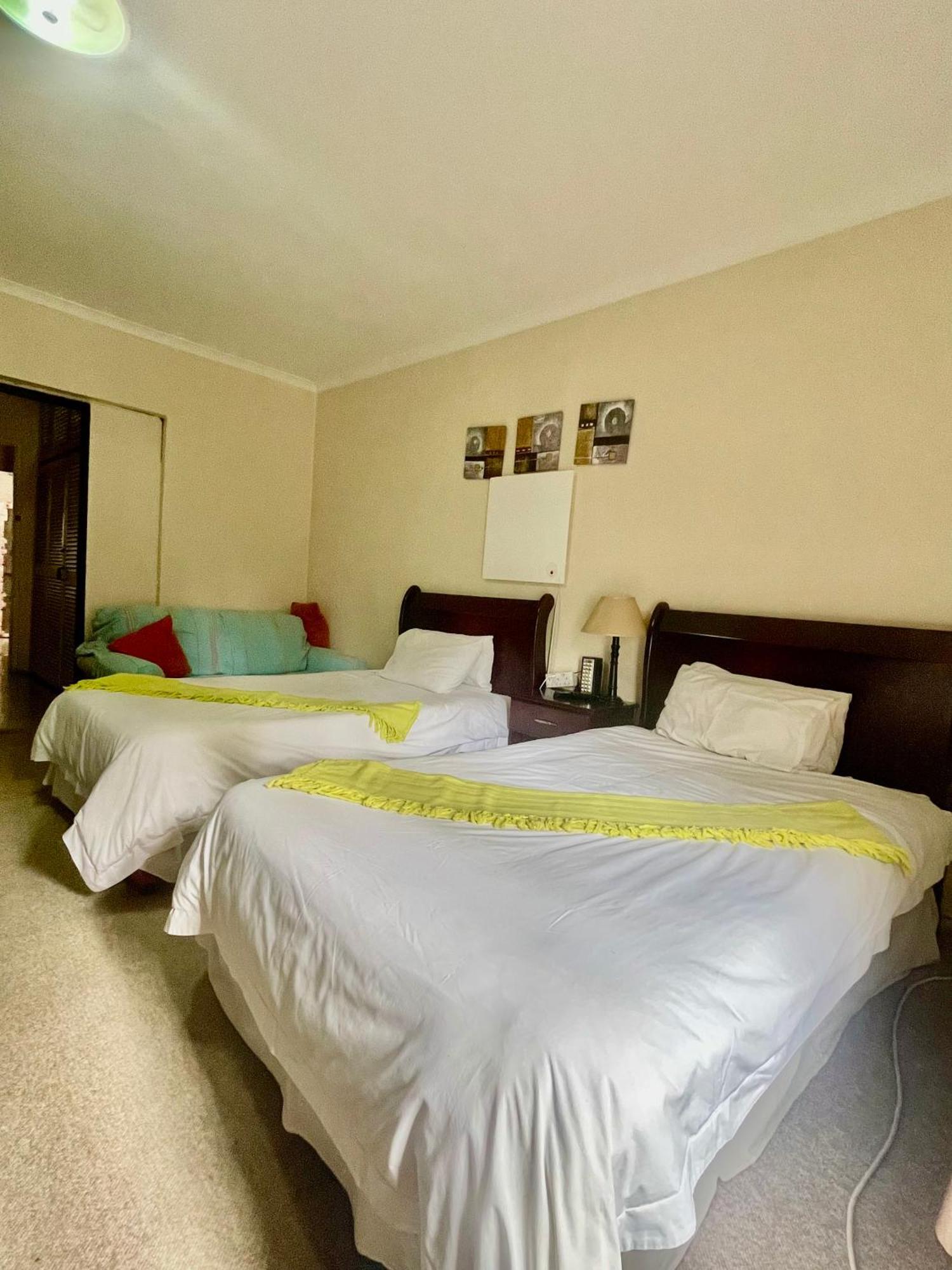 J&t Cape Hotel 3*